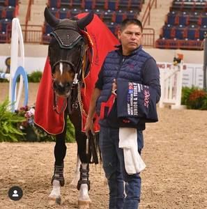 Meet your Posher, Pablo